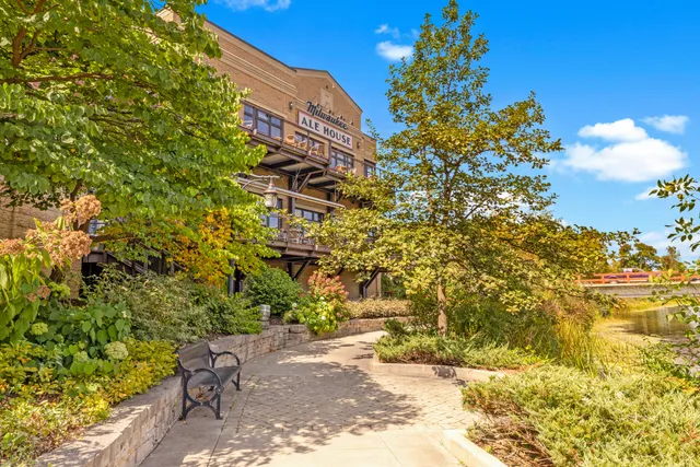 $3,990 | 1189 Harmony Lane, Grafton, WI 53024