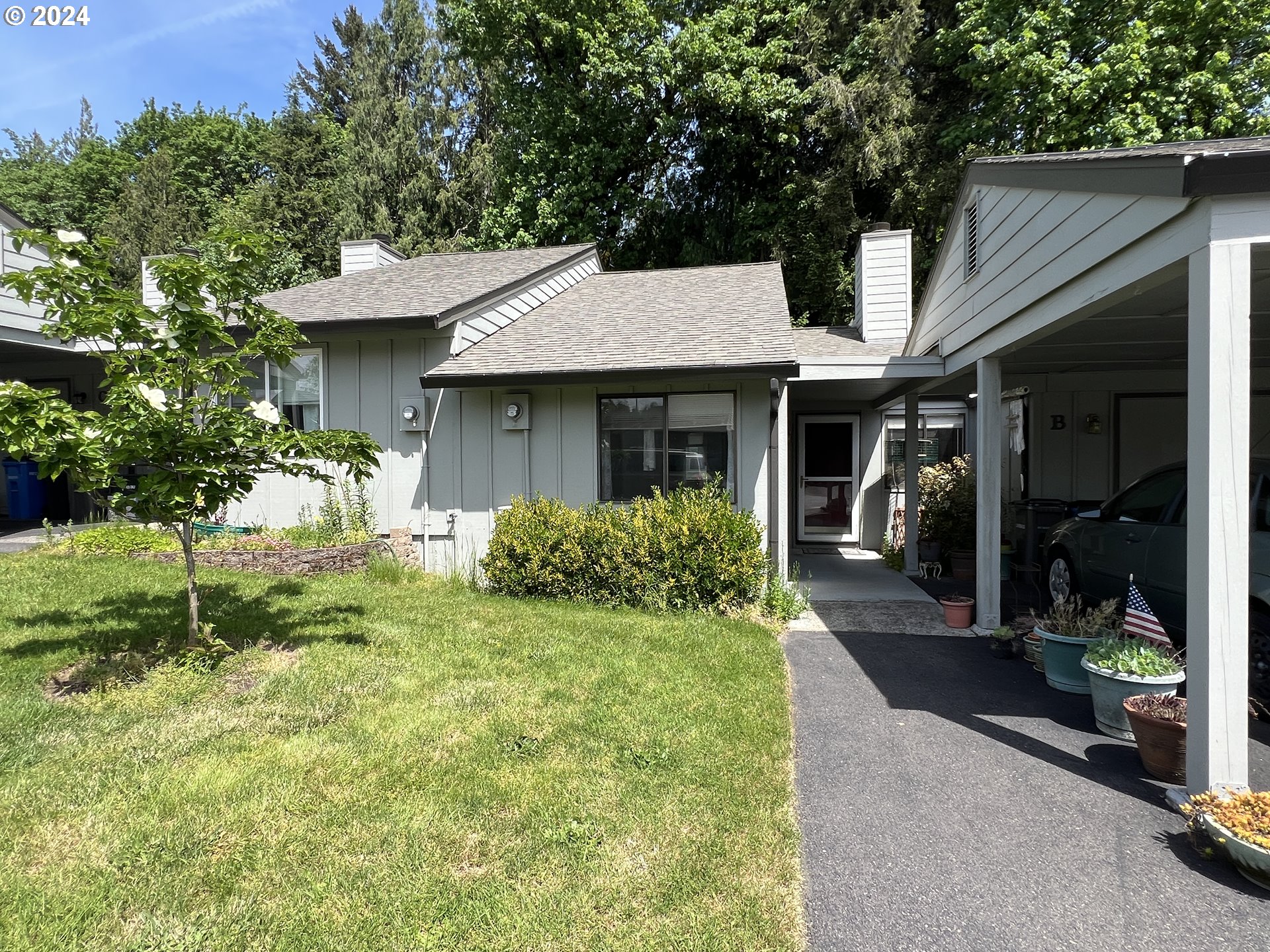 13135 Northwest 8th Ave Unit B  