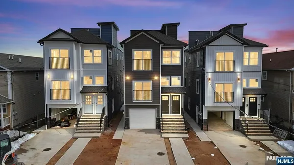 $999,000 | 44 Milford Avenue, Newark, NJ 07108