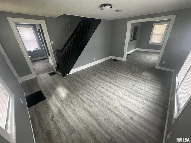 $79,900 | 511 North A Street, Monmouth, IL 61462