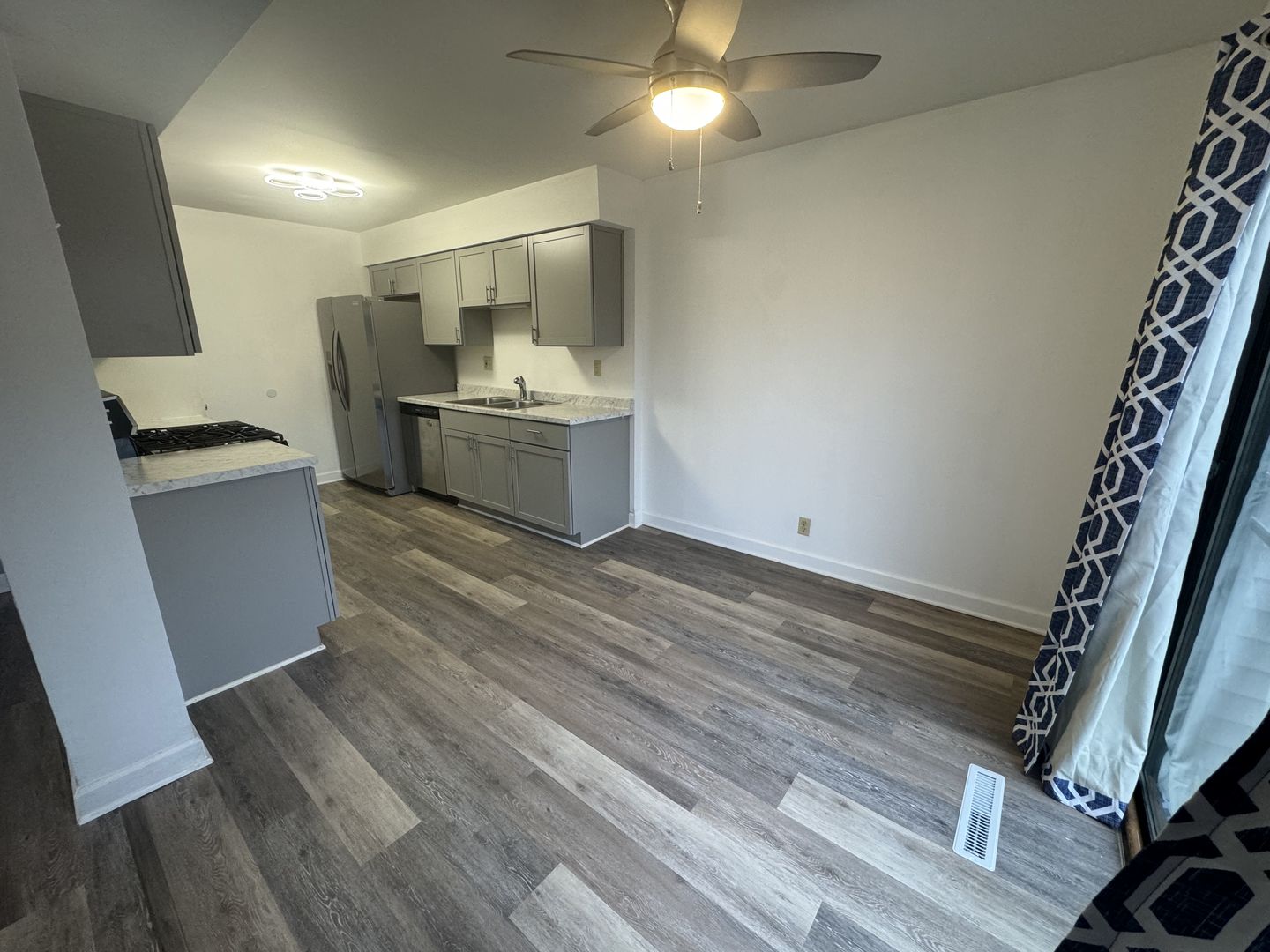 268 Circlegate Road, Unit 268 New Lenox, IL 60451 - Photo 9 of 20