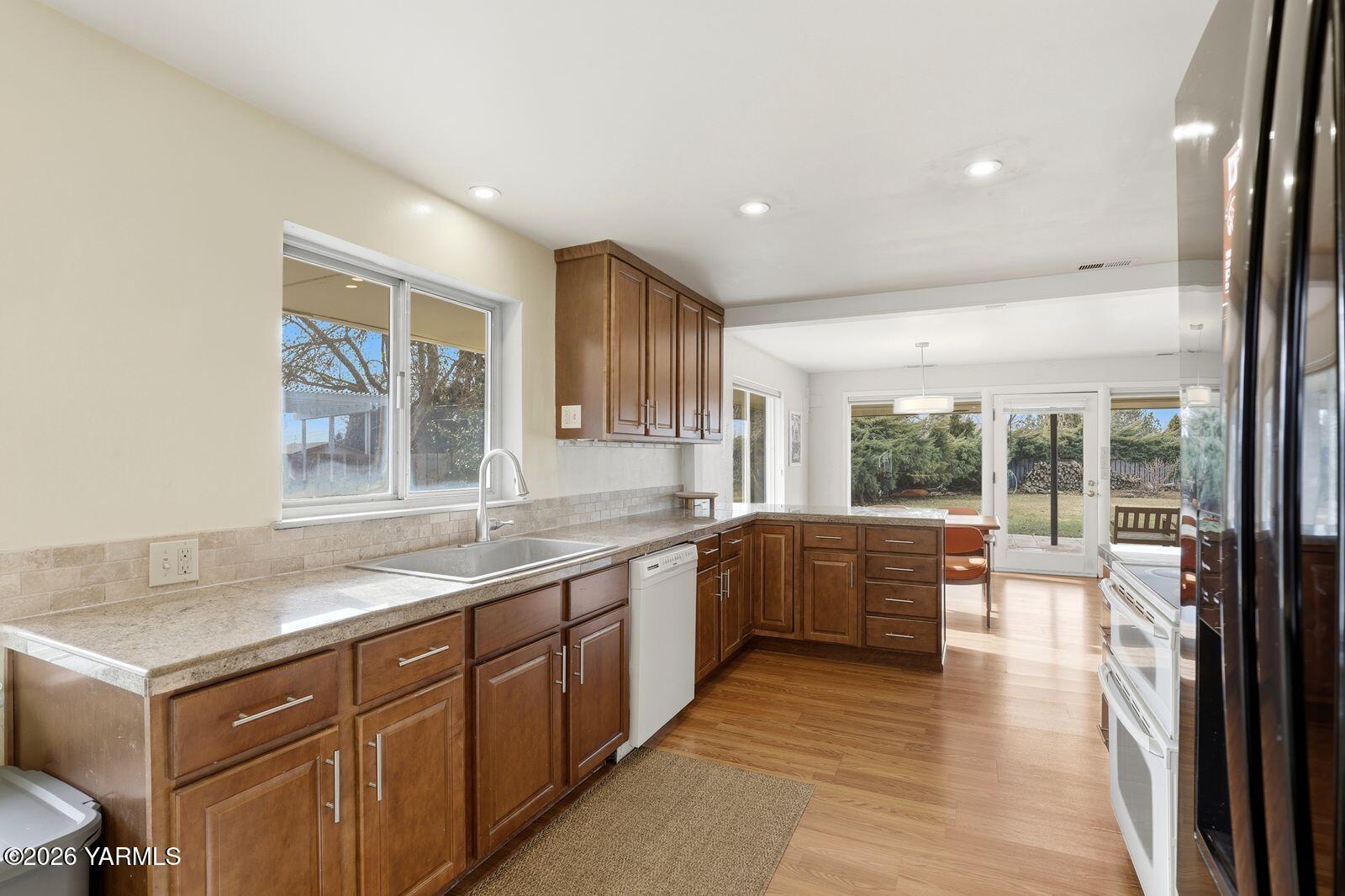 622 Pickens Road Yakima, WA 98908 - Photo 6 of 20 6
