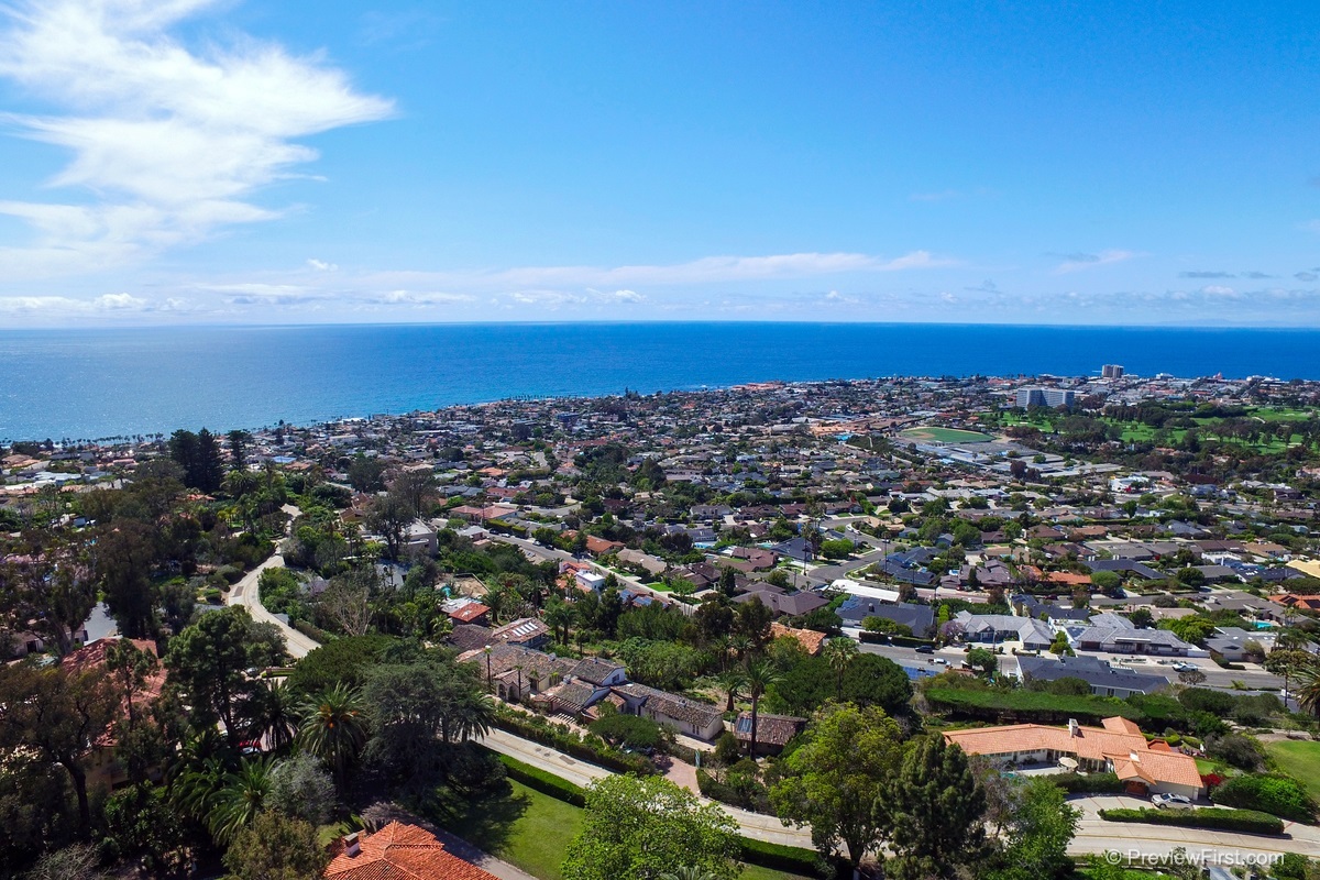 1120 Muirlands Drive La Jolla, CA 92037 - Photo 5 of 13