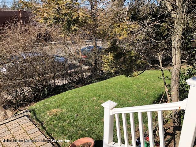 73 Narrows Road North Staten Island, NY 10305 - Photo 3 of 43 IMG_0573
