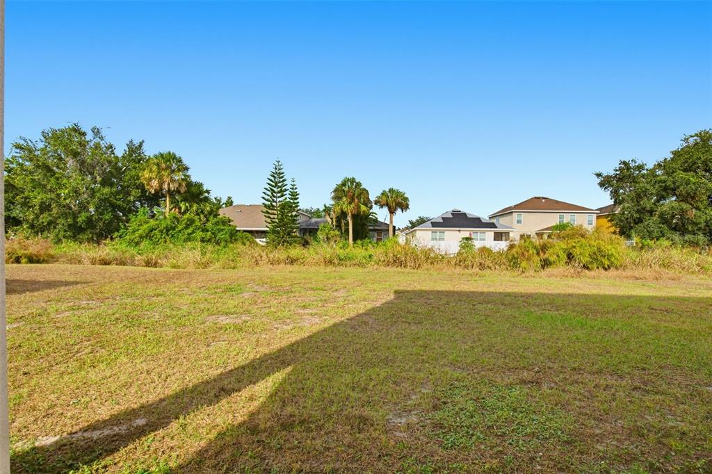 7702 Dragon Fly Loop Gibsonton, FL 33534 - Photo 41 of 42 a view of an ocean