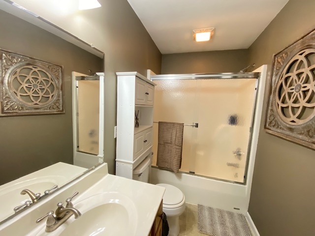 4151 Timberpoint Court Jasper, IN 47546 - Photo 10 of 17 Gallery Image 10
