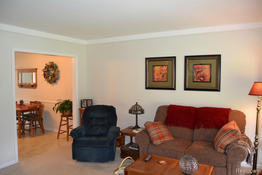 1590 Nantucket Road Plymouth, MI 48170 - Photo 4 of 38 Living Room 3