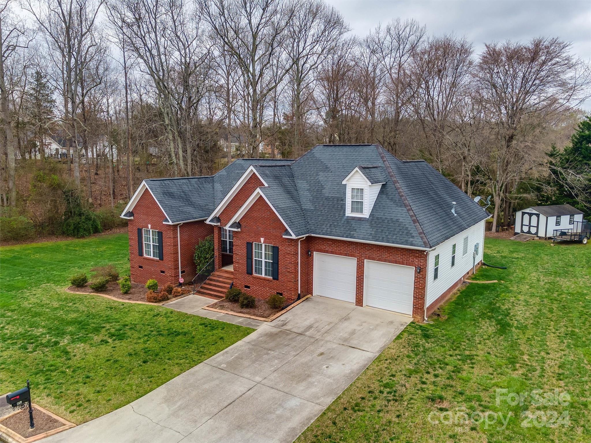 348 Quinn Road Clover, SC 29710 - Photo 34 of 38 Gallery Image 34
