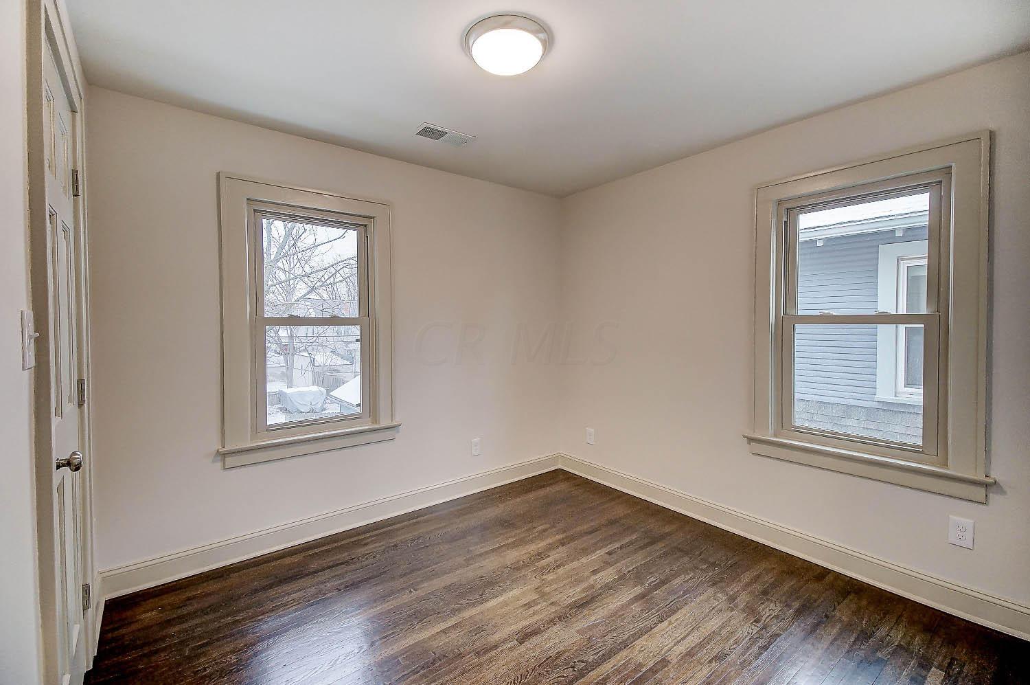 364 East Tulane Road Columbus, OH 43202 - Photo 22 of 32