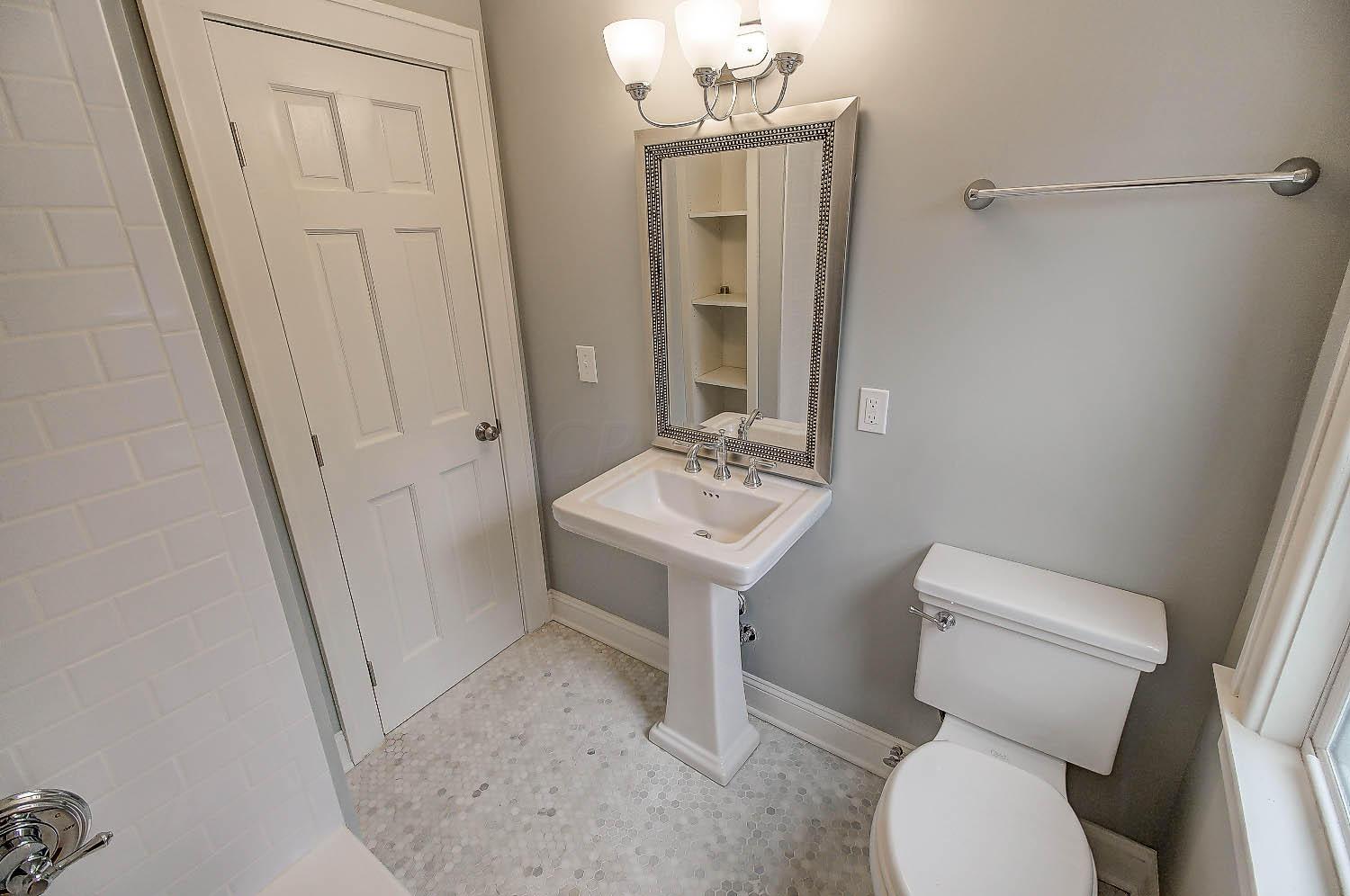 364 East Tulane Road Columbus, OH 43202 - Photo 24 of 32