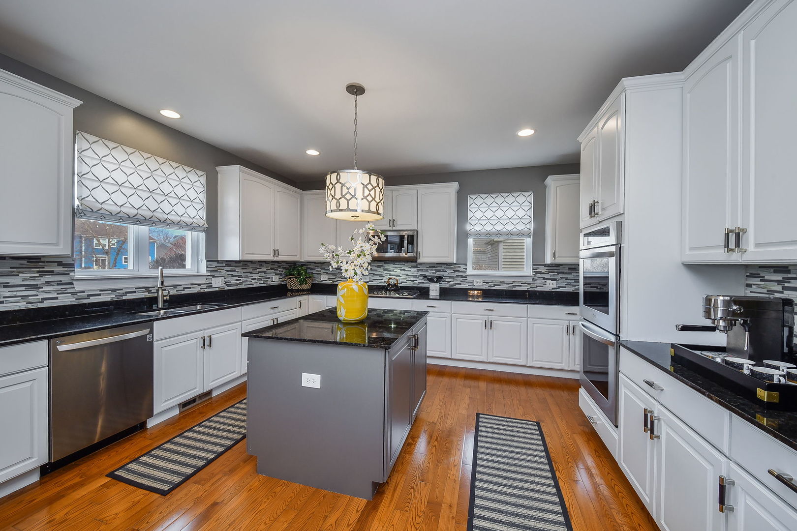 3022 Longcommon Parkway Elgin, IL 60124 - Photo 9 of 37