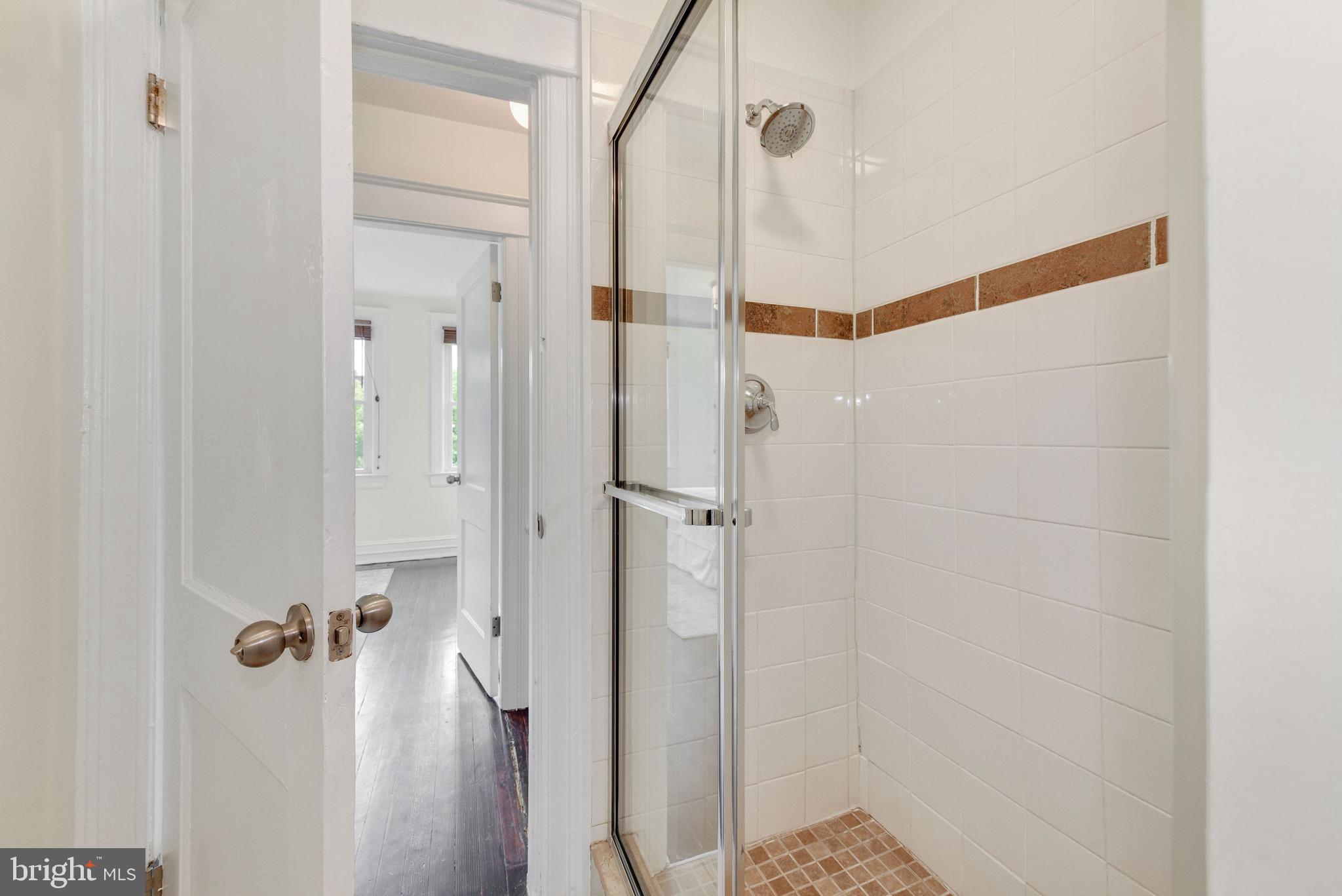 326 Bryant Street Northeast Washington, DC 20002 - Photo 23 of 36 Bathroom
