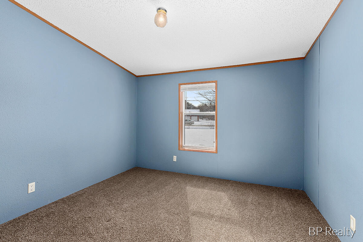 3825 Automobile Road Muskegon, MI 49445 - Photo 19 of 21 IMG_1019