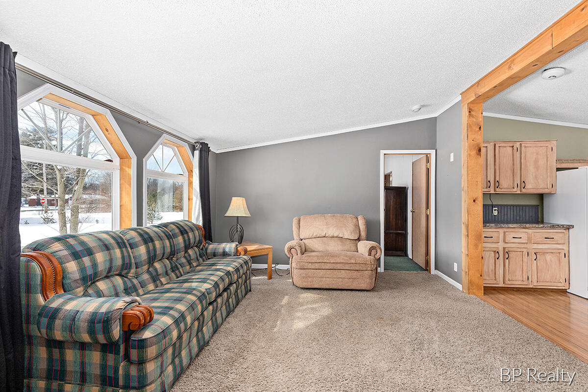 3825 Automobile Road Muskegon, MI 49445 - Photo 6 of 21 IMG_1006