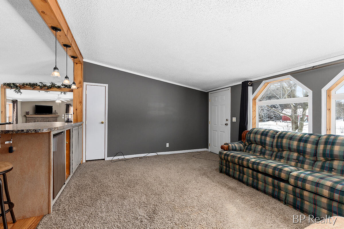 3825 Automobile Road Muskegon, MI 49445 - Photo 7 of 21 IMG_1007