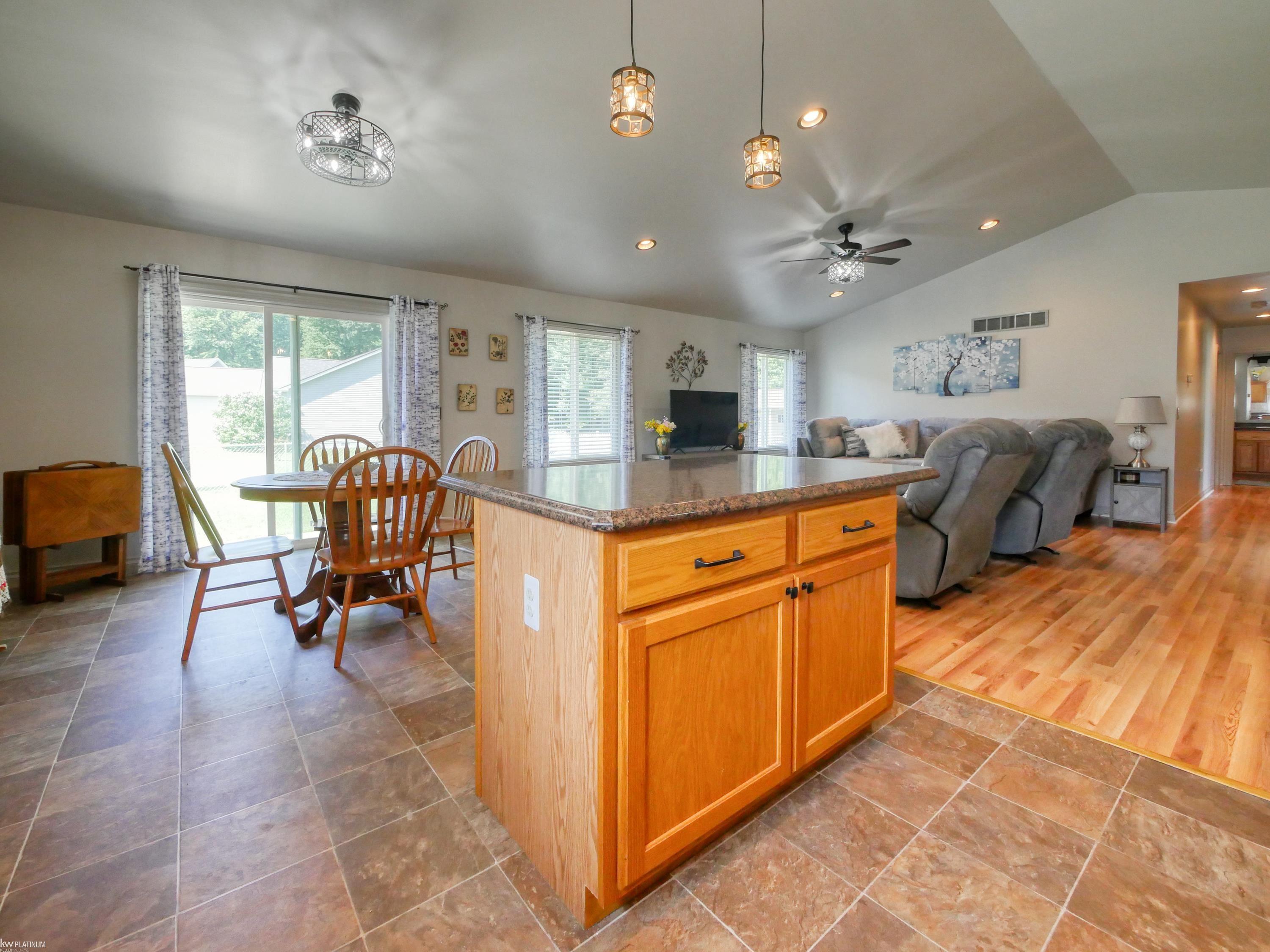 9532 Amy Road Algonac, MI 48001 - Photo 11 of 33 50119281-10.JPG