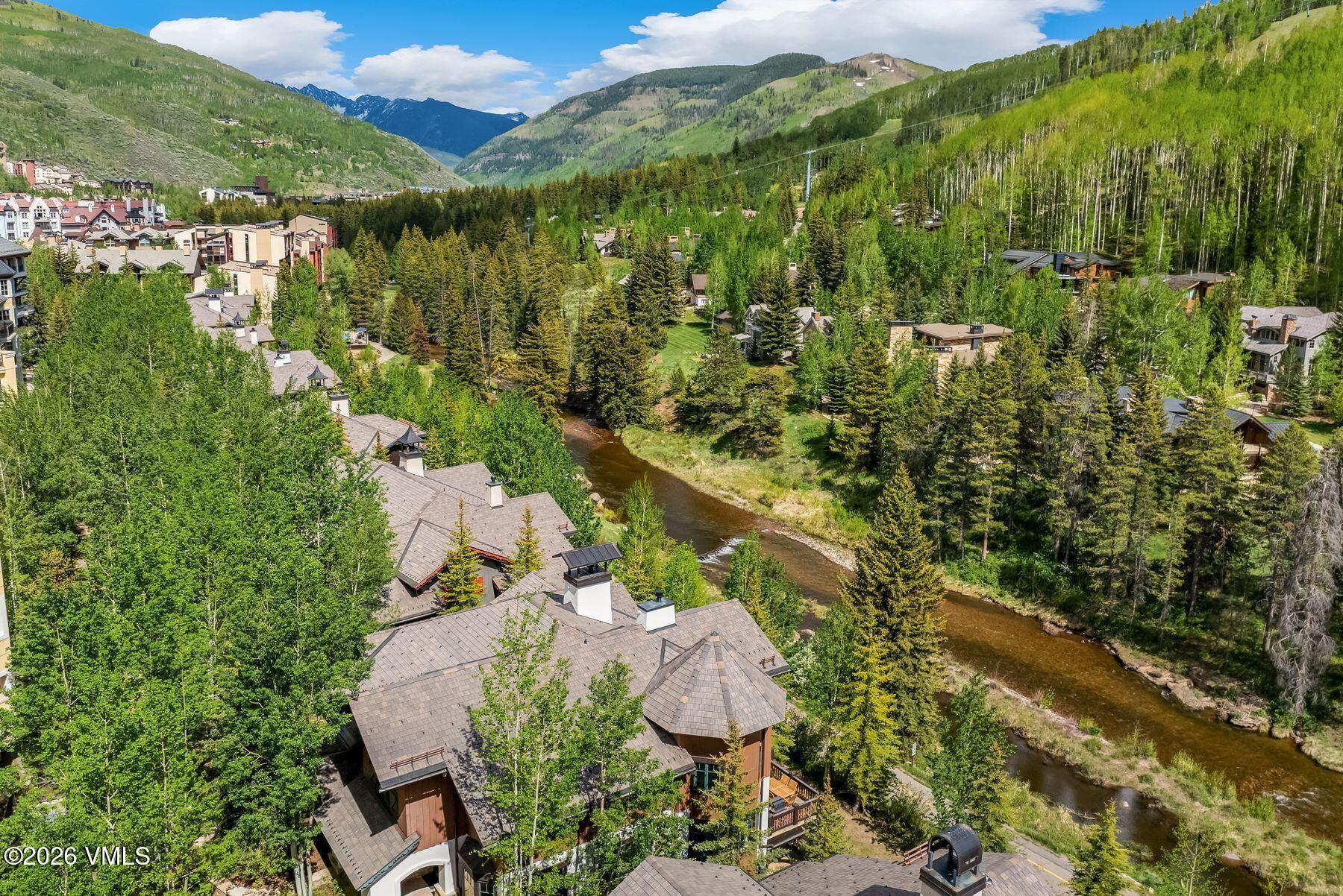 825 West Forest Road, Unit 3 Vail, CO 81657 - Photo 17 of 41 photo_online_017