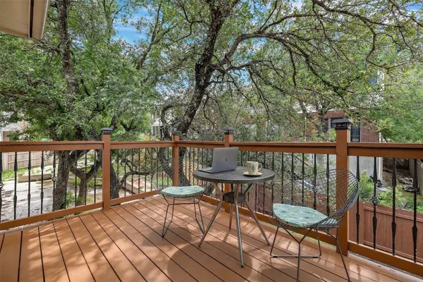 $1,075,000 | 10707 Bramblecrest Drive, Austin, TX 78726