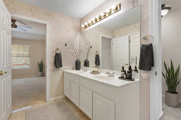 $1,075,000 | 10707 Bramblecrest Drive, Austin, TX 78726