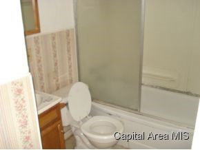 1800 North 20th Street Springfield, IL 62702 - Photo 8 of 12