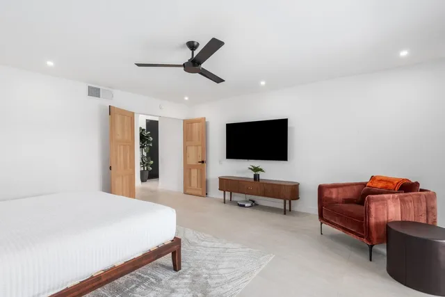 $2,595,000 | 2040 West Chino Drive, Palm Springs, CA 92264