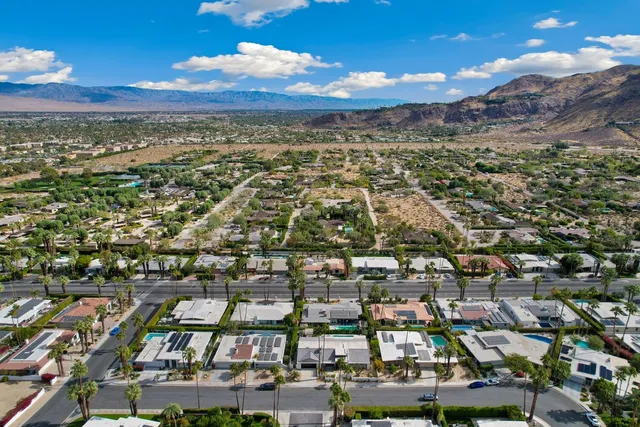 $2,595,000 | 2040 West Chino Drive, Palm Springs, CA 92264