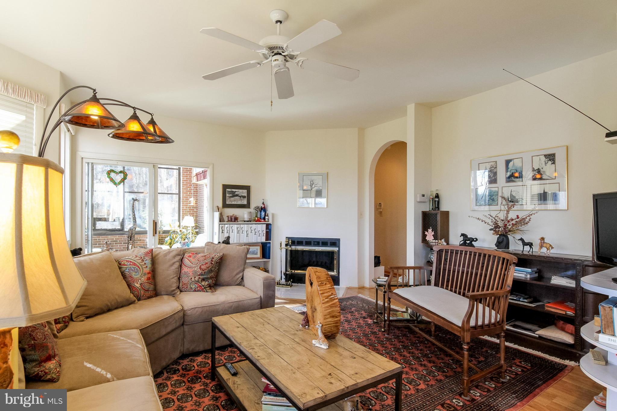 2696 Logmill Road Haymarket, VA 20169 - Photo 13 of 30 Family Room