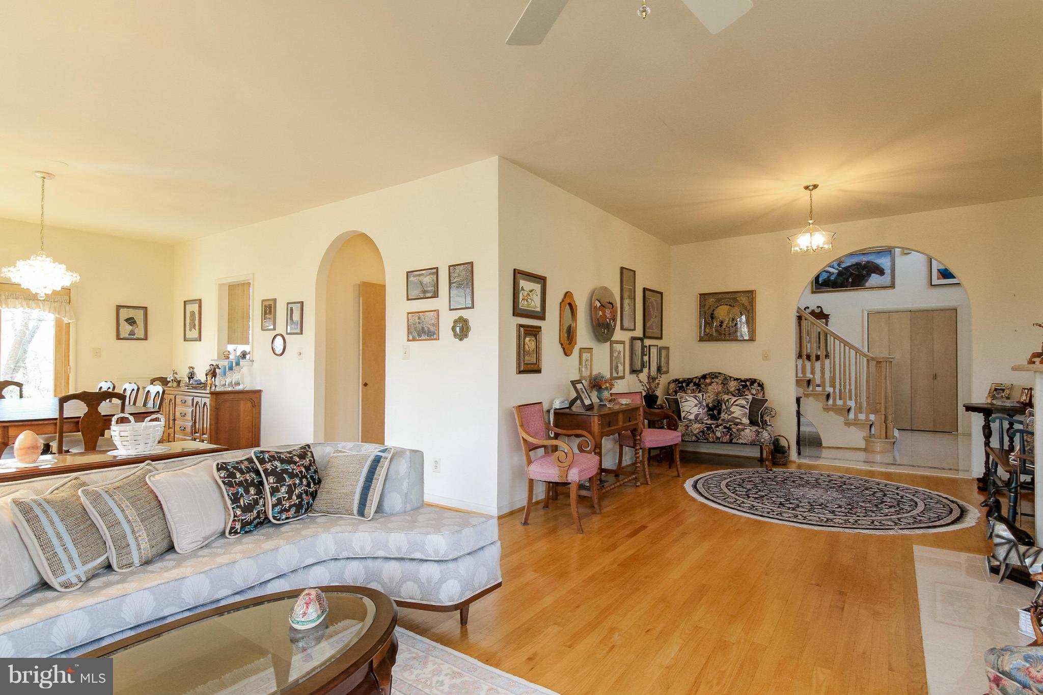 2696 Logmill Road Haymarket, VA 20169 - Photo 10 of 30 Living Room