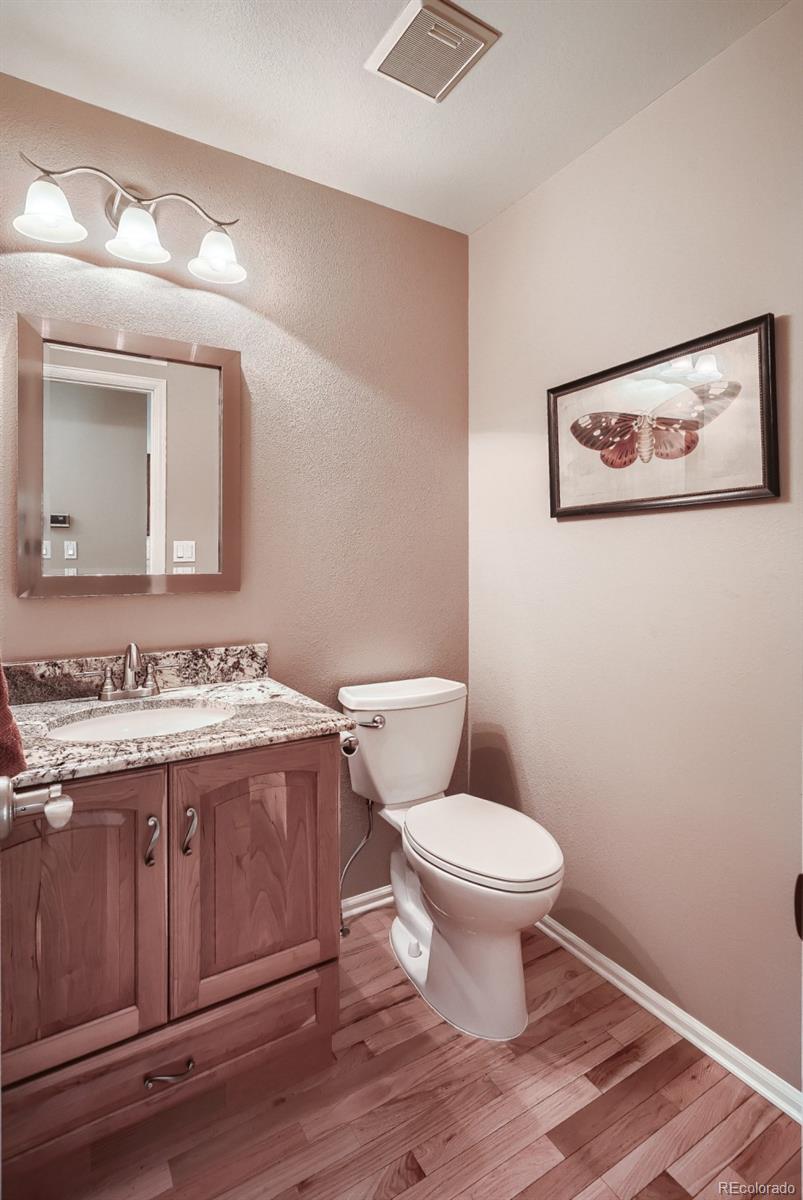 8942 Sunset Ridge Court Highlands Ranch, CO 80126 - Photo 11 of 28 Gallery Image 11