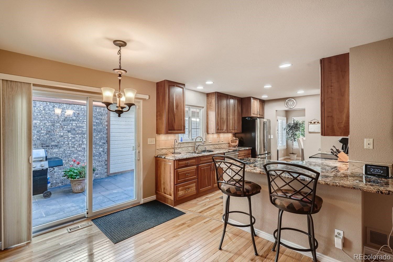 8942 Sunset Ridge Court Highlands Ranch, CO 80126 - Photo 8 of 28 Gallery Image 8
