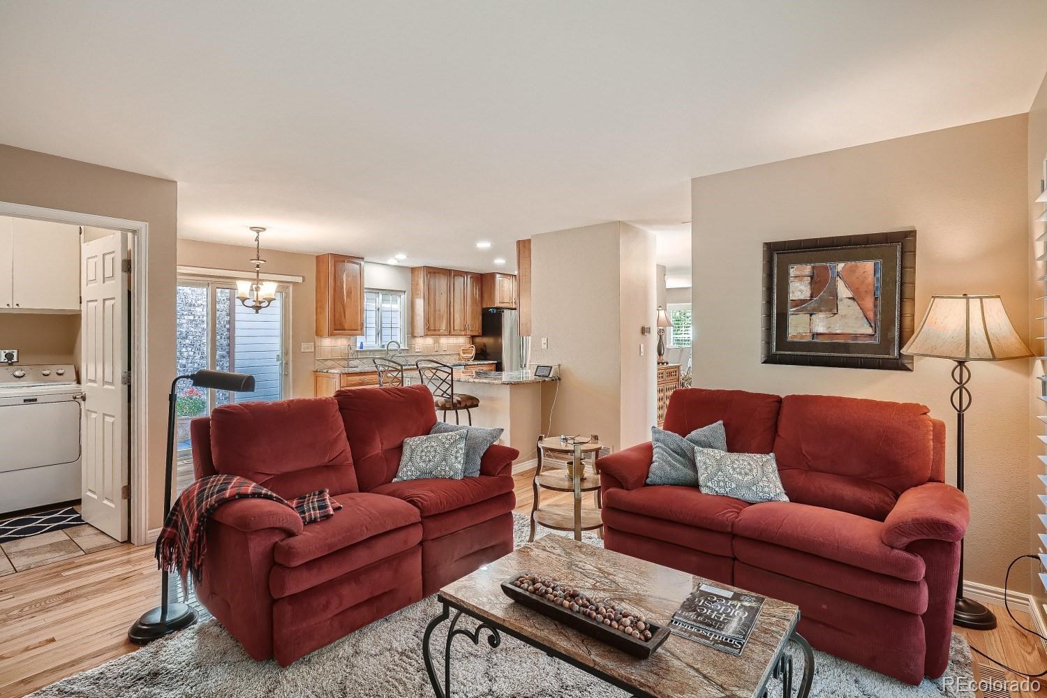 8942 Sunset Ridge Court Highlands Ranch, CO 80126 - Photo 10 of 28 Gallery Image 10