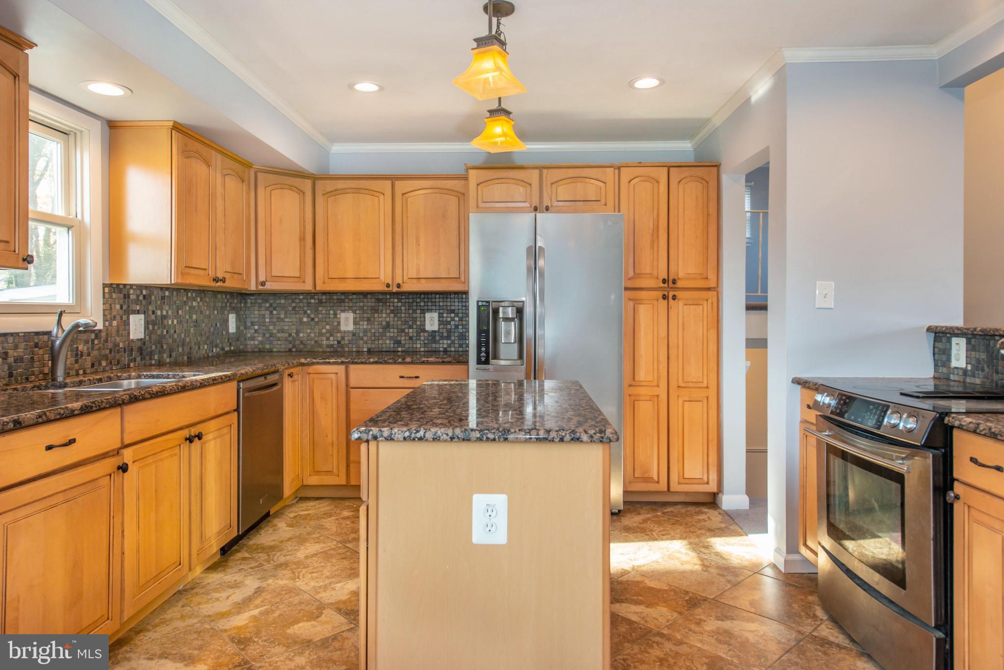 59 Hilton Road Mount Holly, NJ 08060 - Photo 7 of 22