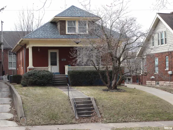 $135,000 | 1406 Hampshire Street, Quincy, IL 62301