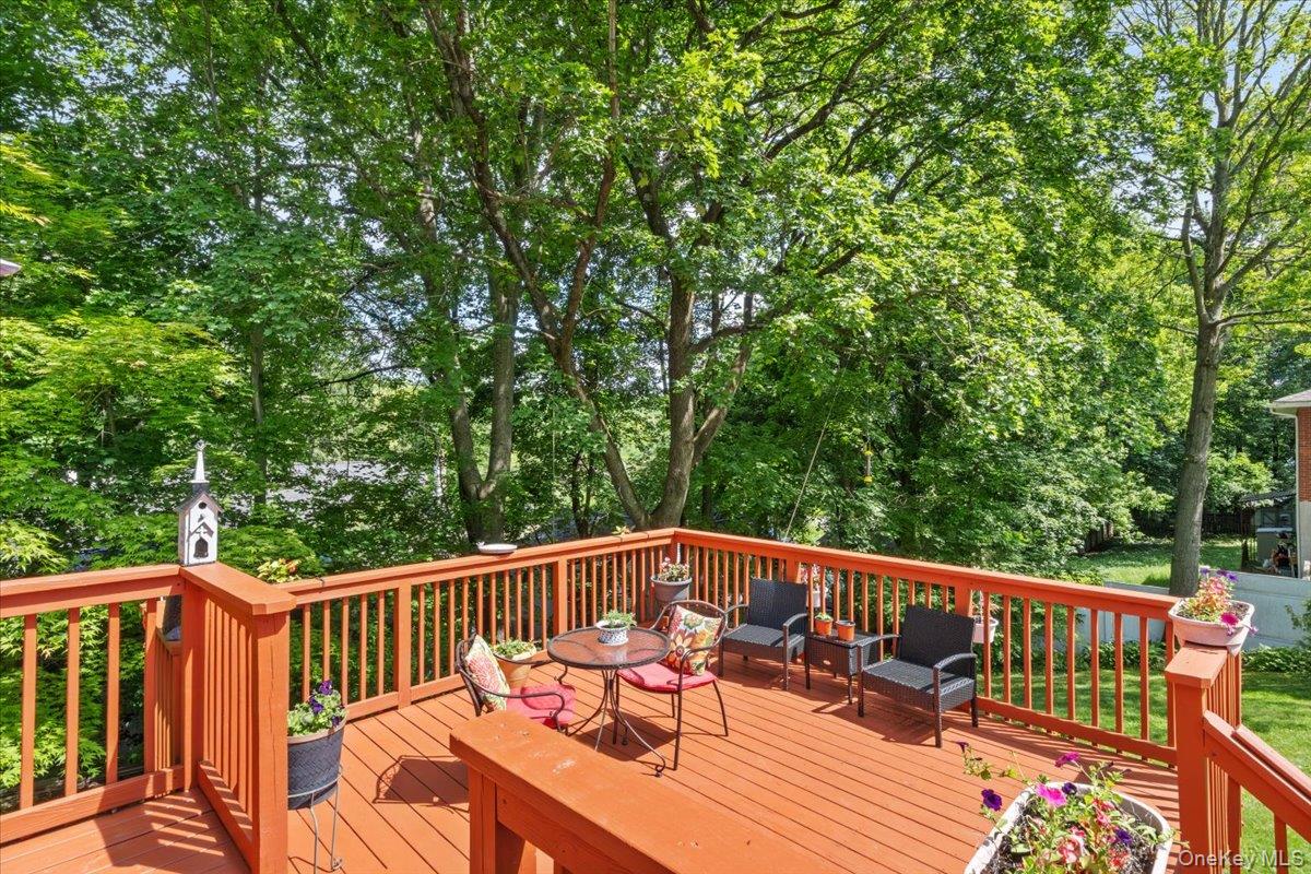 118 Hewitt Street Lake Peekskill, NY 10537 - Photo 29 of 48