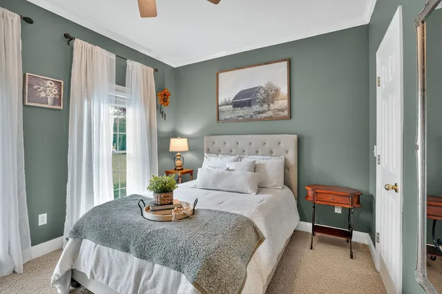 $749,900 | 594 Waters Edge Drive, Estill Springs, TN 37330