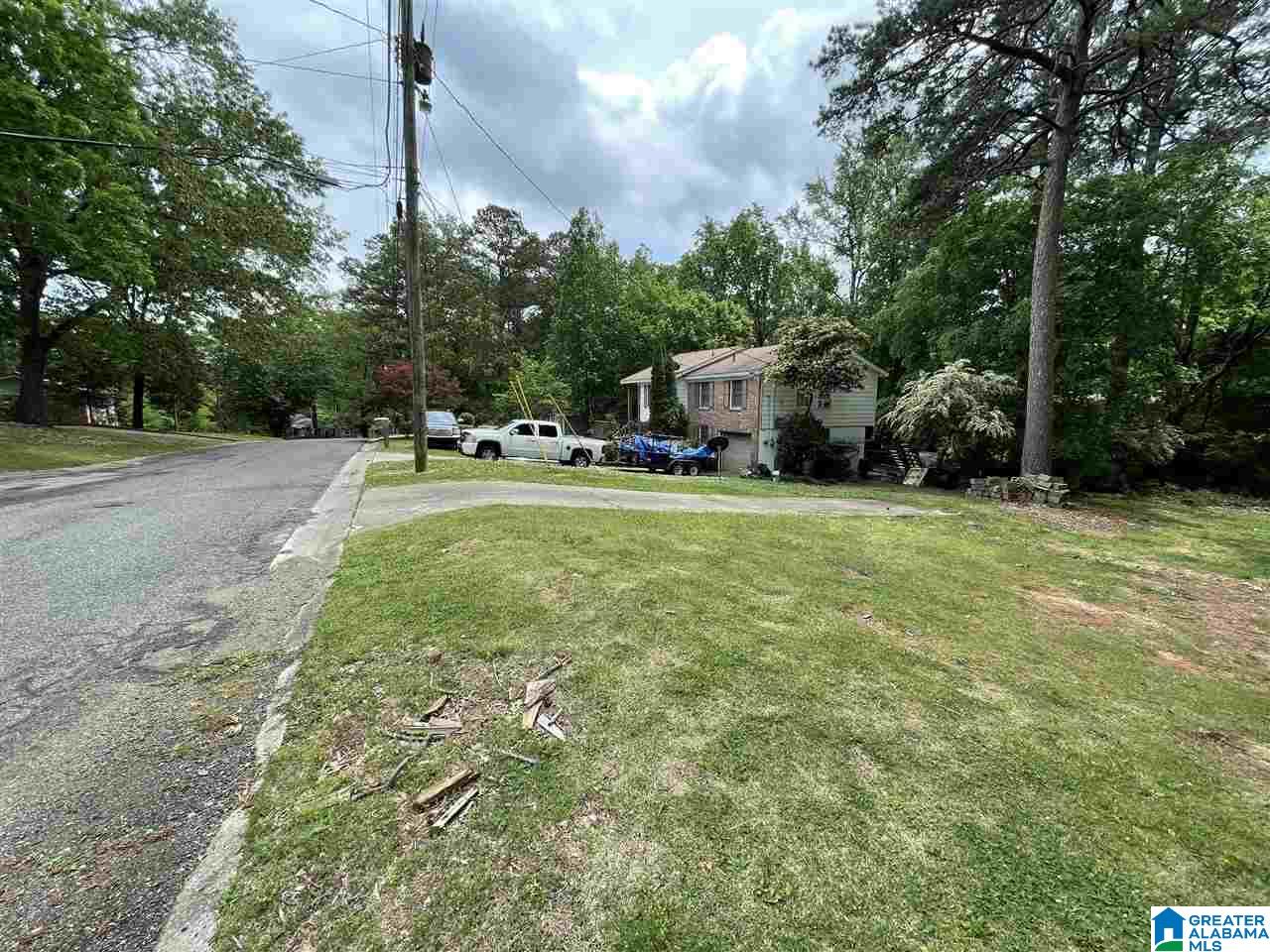 313 14th Avenue Northwest, Unit 27 Center Point, AL 35215 - Photo 4 of 5