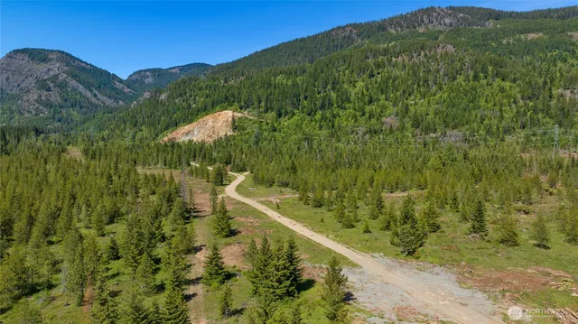 $7,500,000 | 1 East Sparks Road, Easton, WA 98925