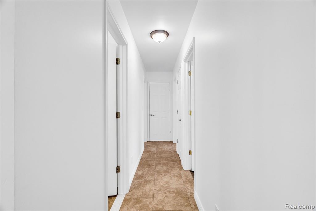 50500 Card Road Macomb, MI 48044 - Photo 14 of 33