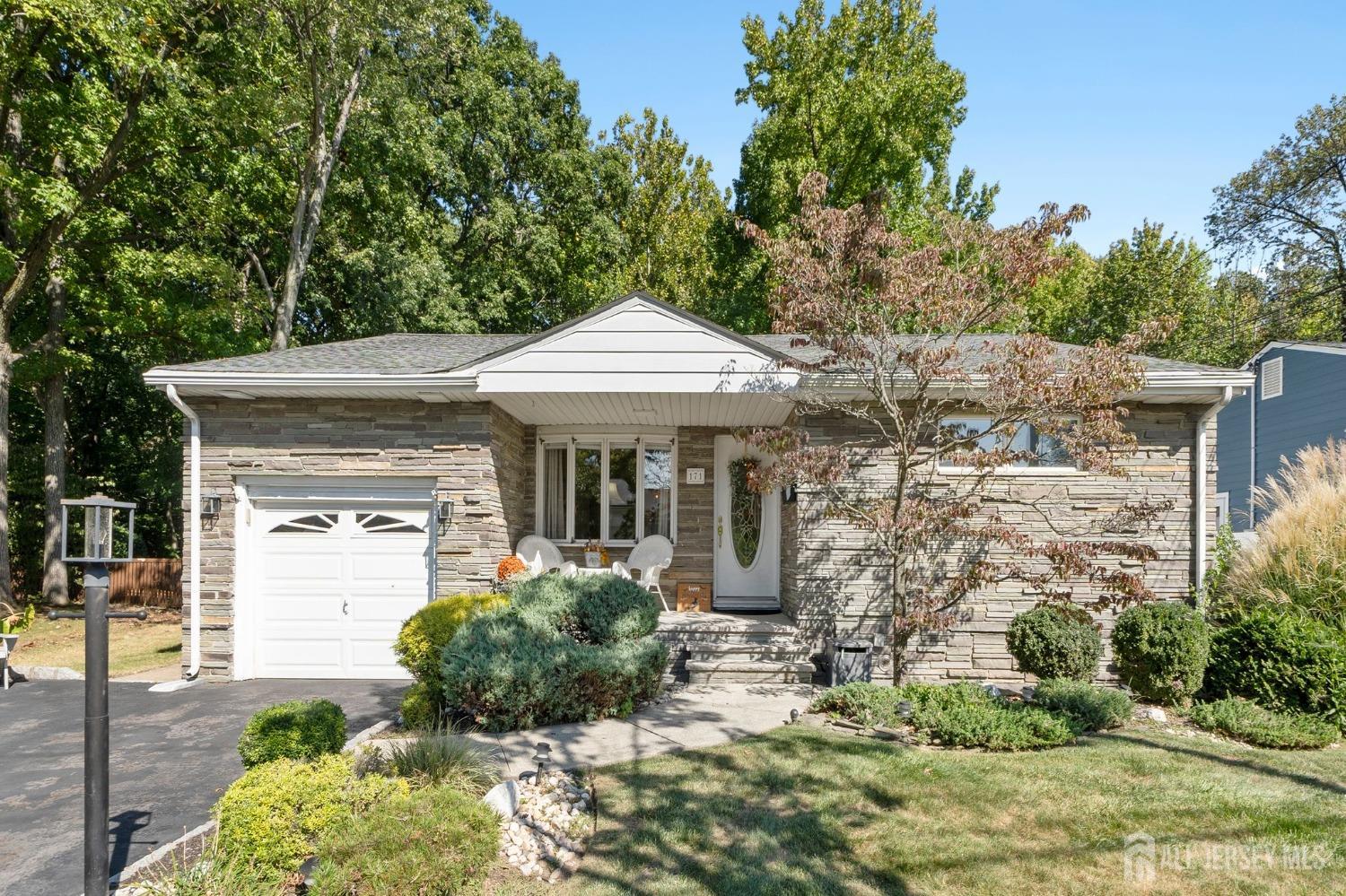 171 Jeffery Road Colonia, NJ 07067 - Photo 1 of 40 Gallery Image 1