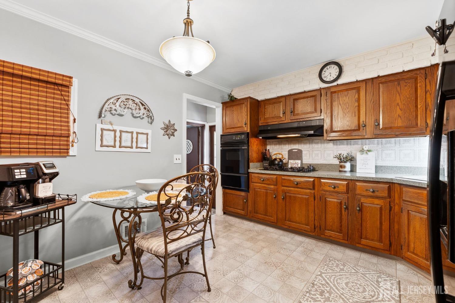 171 Jeffery Road Colonia, NJ 07067 - Photo 14 of 40 Gallery Image 14
