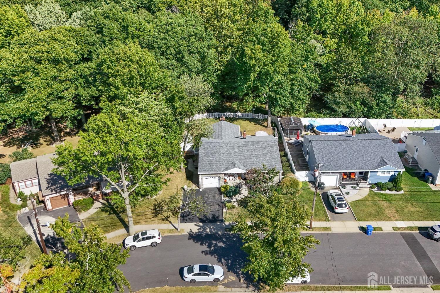 171 Jeffery Road Colonia, NJ 07067 - Photo 38 of 40 Gallery Image 38