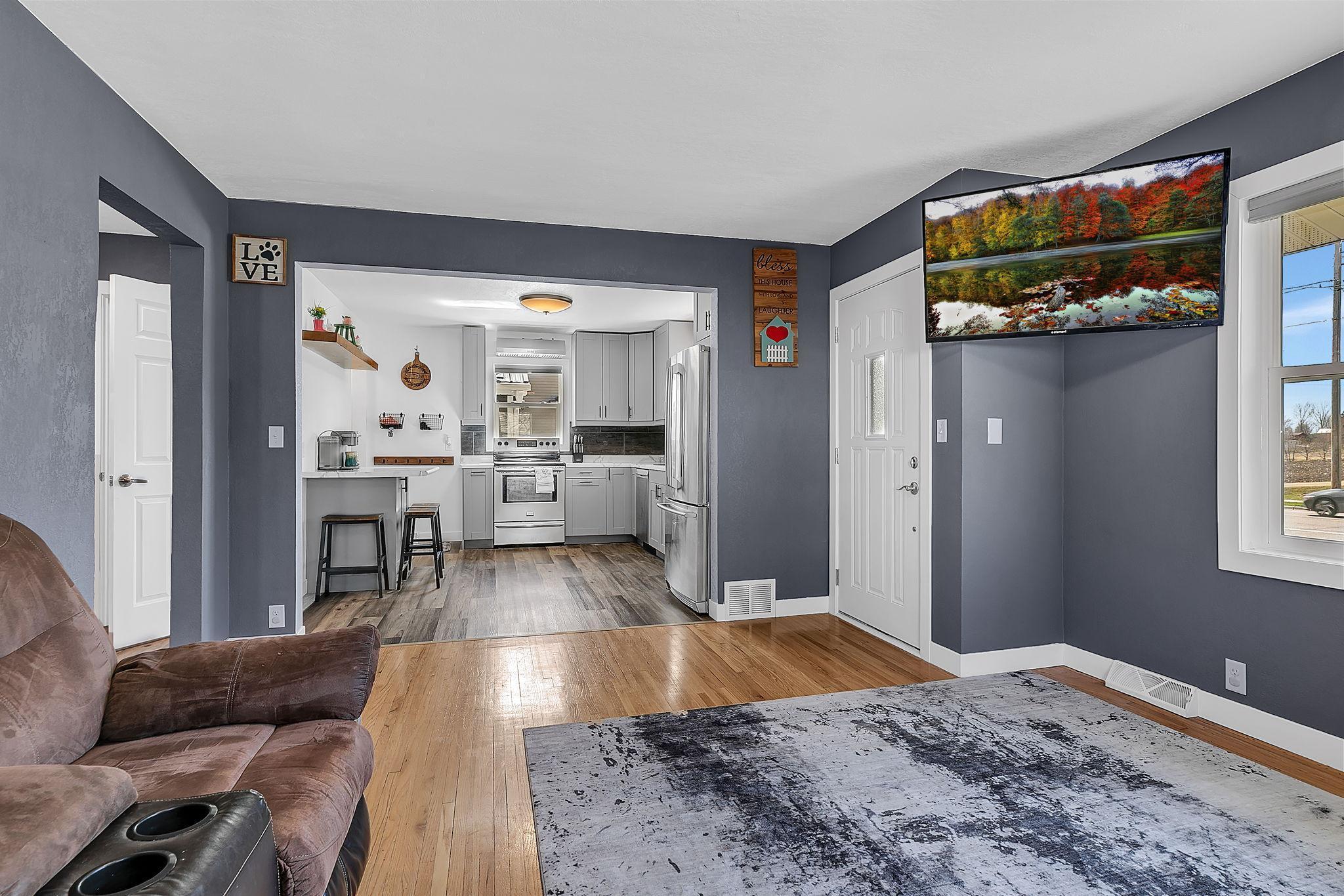 676 State Street North Eden Valley, MN 55329 - Photo 11 of 30