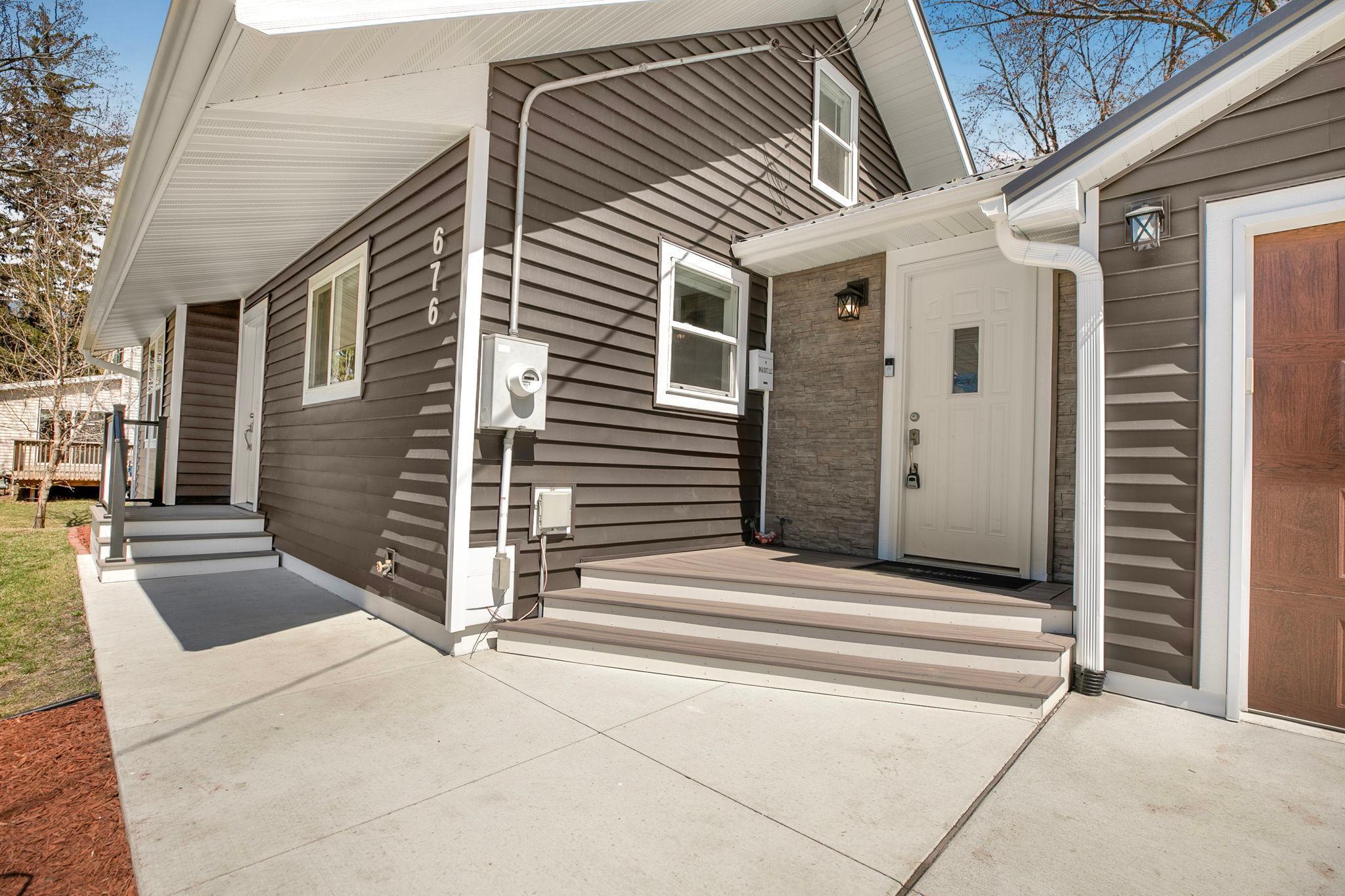 676 State Street North Eden Valley, MN 55329 - Photo 5 of 30