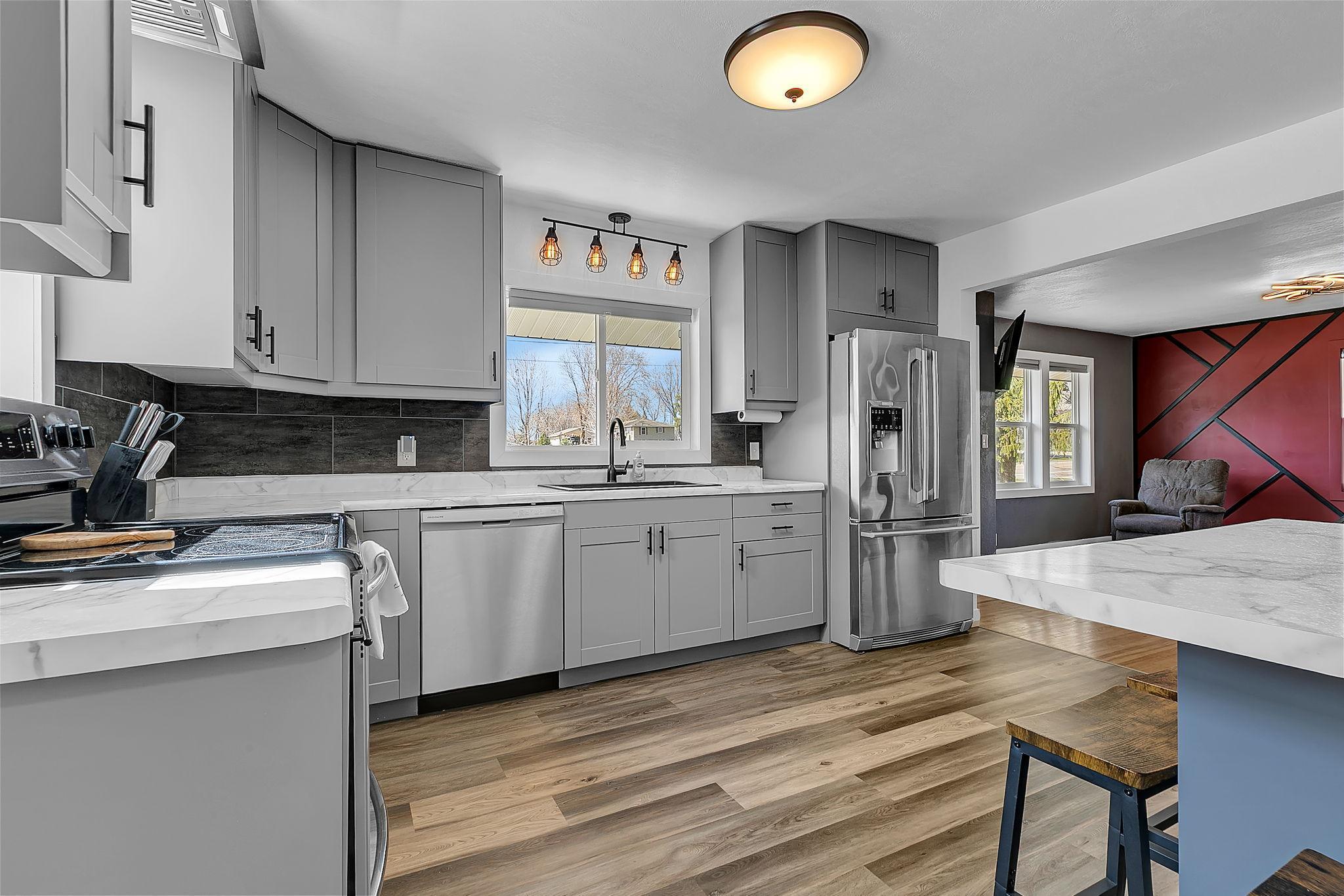 676 State Street North Eden Valley, MN 55329 - Photo 9 of 30