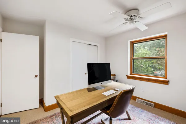 $3,800 | 35299 Snickersville Turnpike, Round Hill, VA 20141