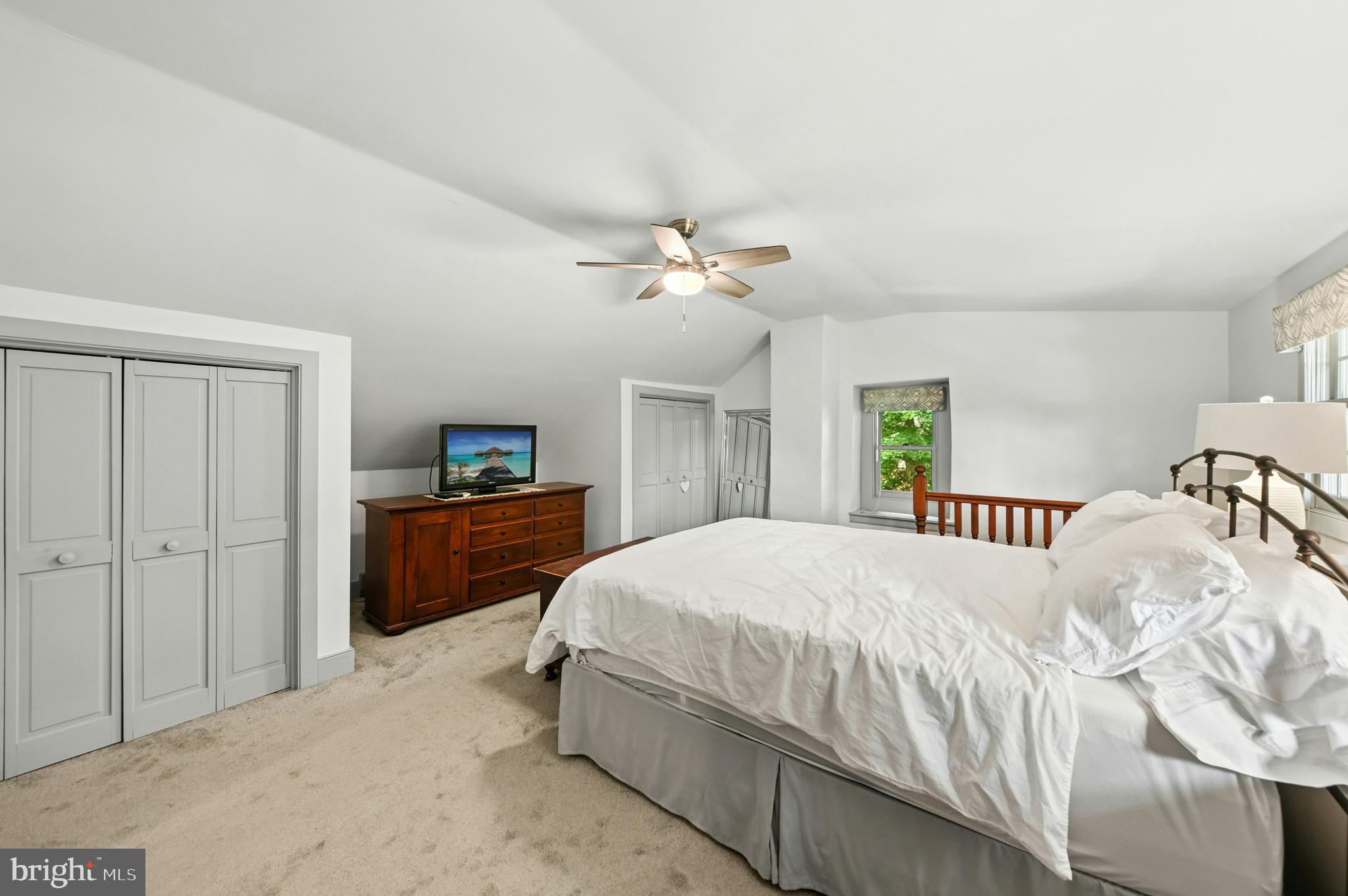 4925 Mill Road Emmaus, PA 18049 - Photo 24 of 32