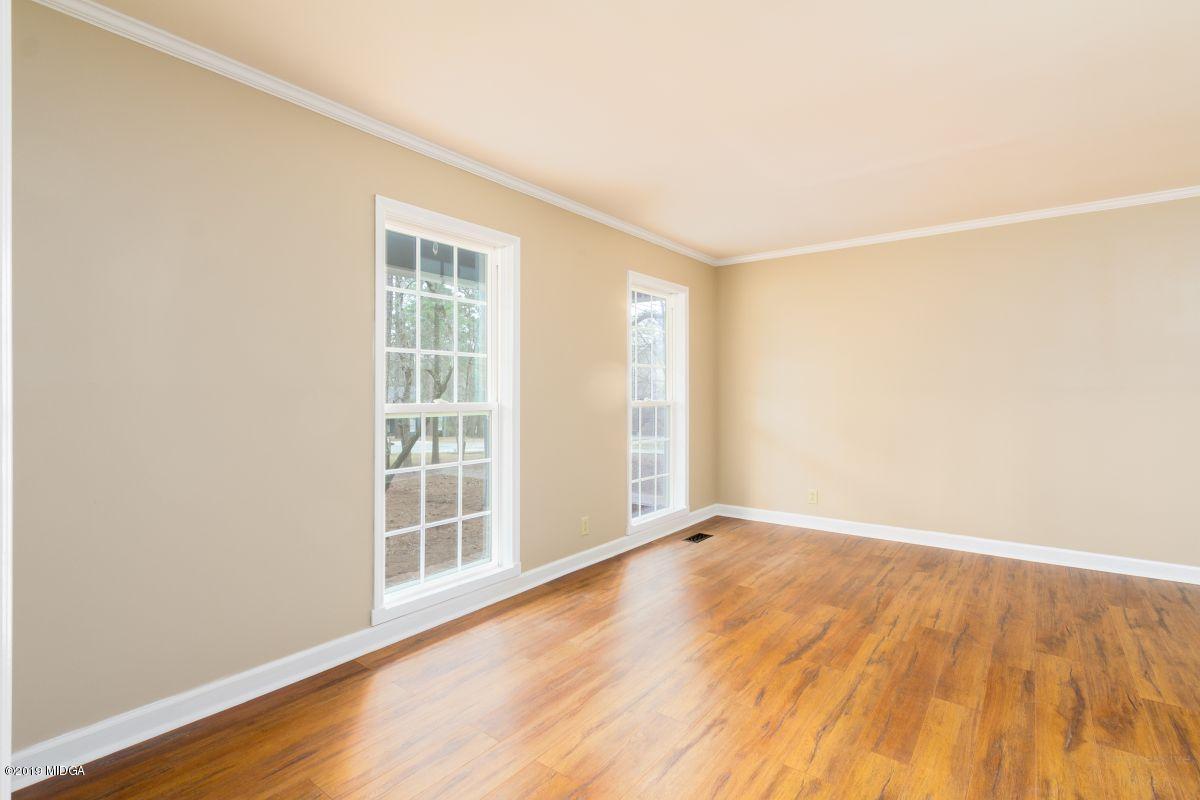 1670 Rivoli Lane Macon, GA 31210 - Photo 5 of 21 06