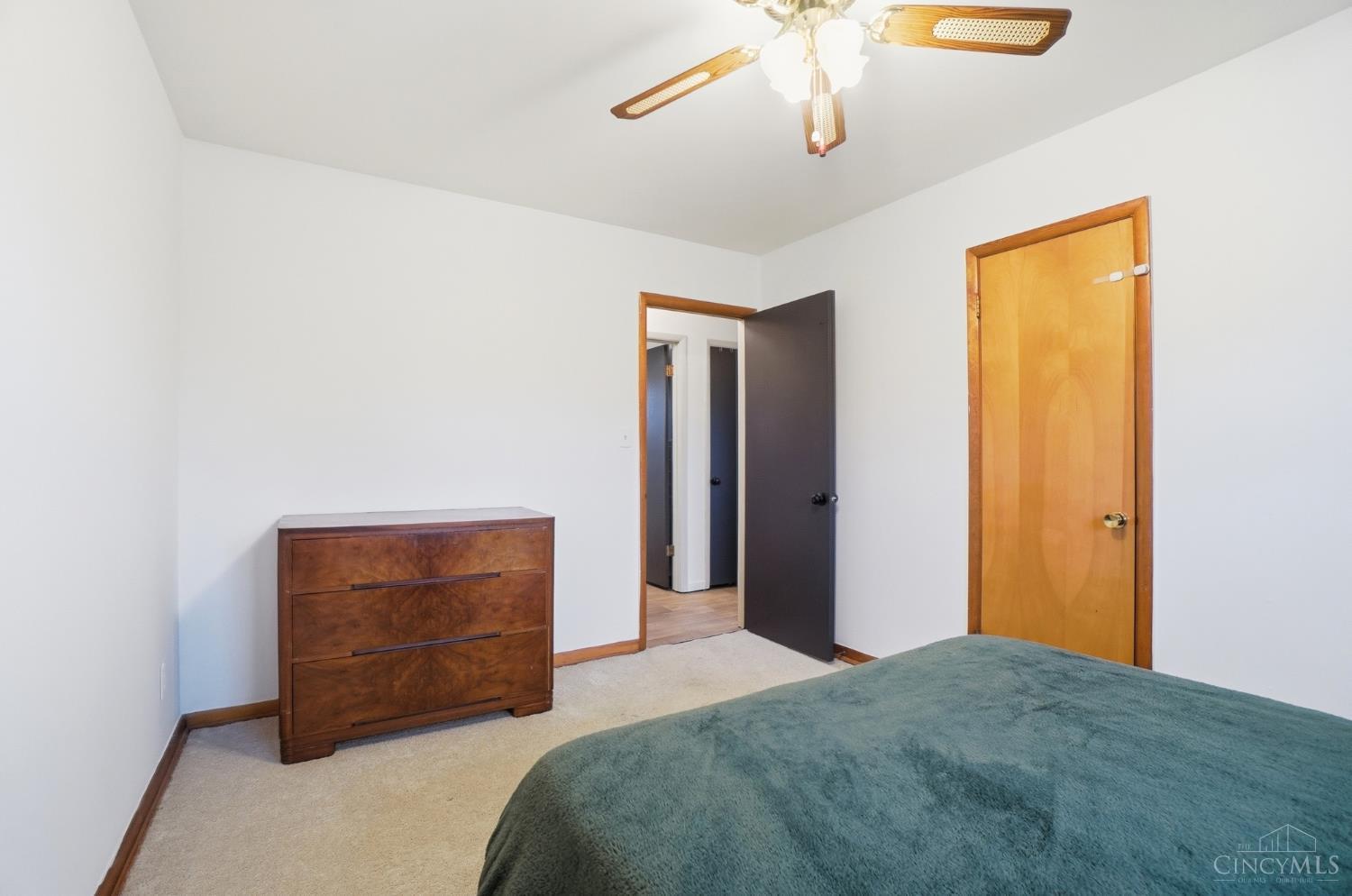 4892 Mosiman Road Middletown, OH 45042 - Photo 17 of 33 Gallery Image 17