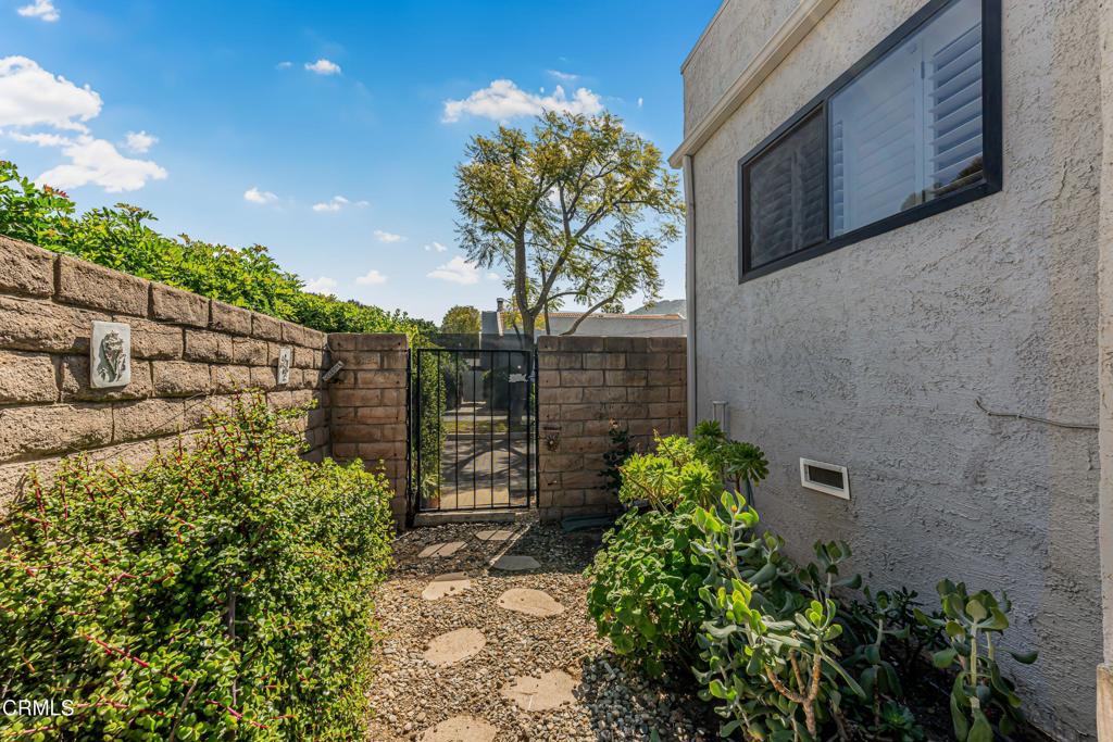 6392 Katherine Road, Unit A Simi Valley, CA 93063 - Photo 15 of 17