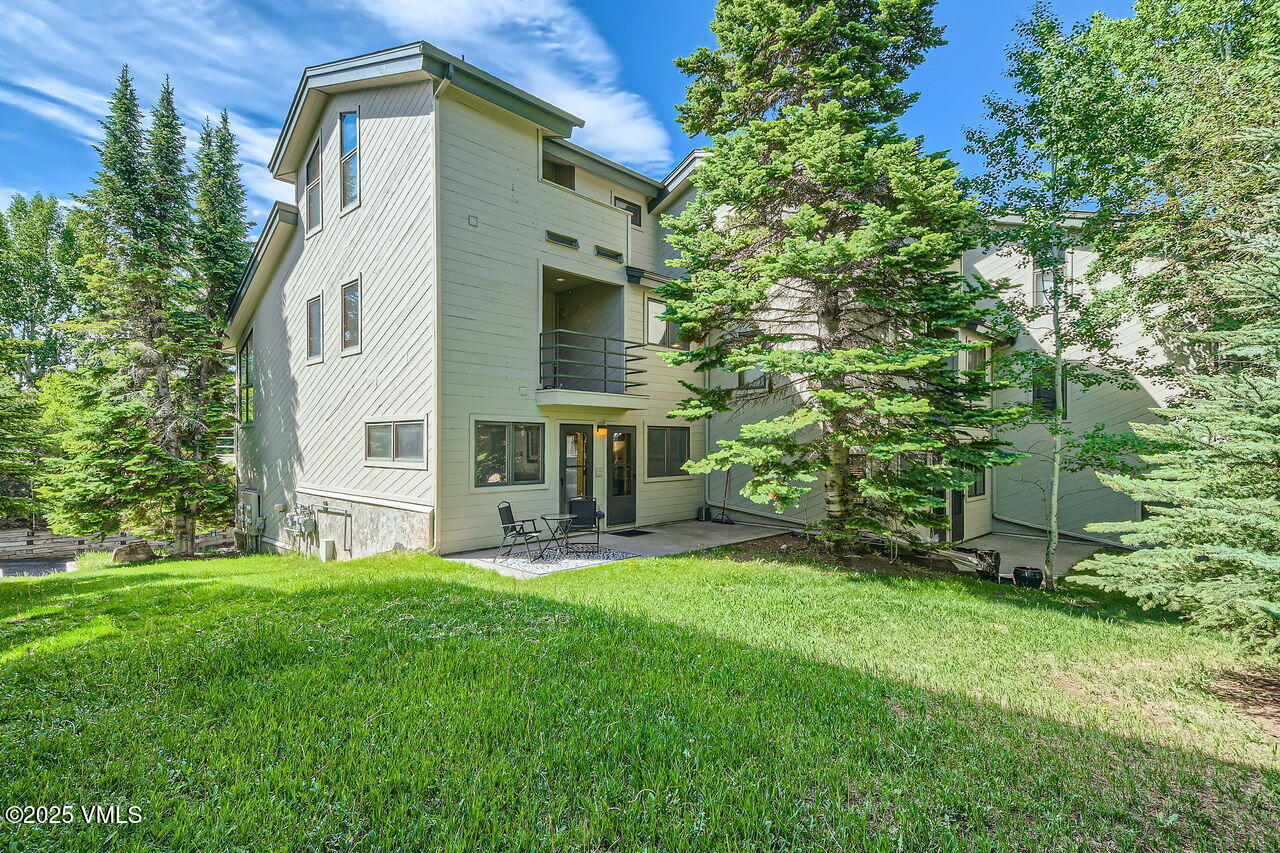 3050 Wildridge Road, Unit 3 Avon, CO 81620 - Photo 13 of 18 Exterior Rear